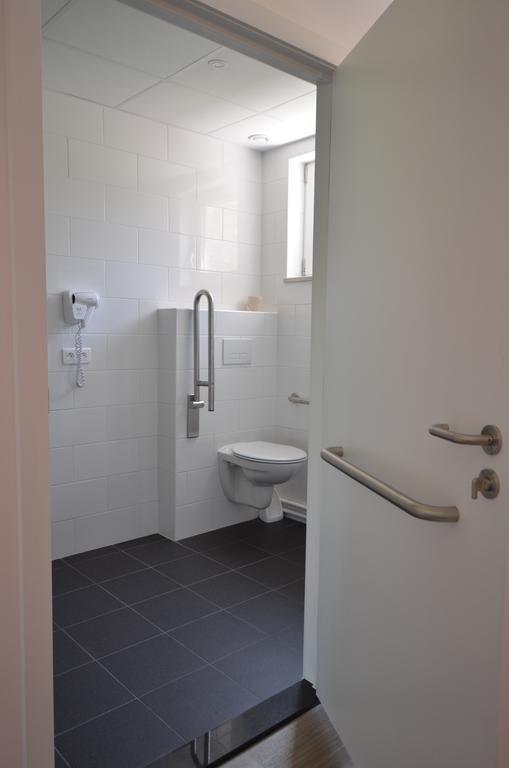 Auberge Des 3 Fontaines Auderghem Экстерьер фото